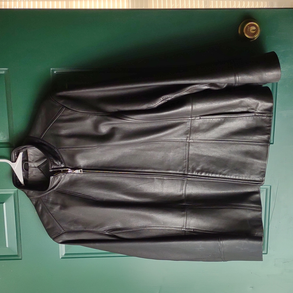 Valerie Stevens genuine lamb leather